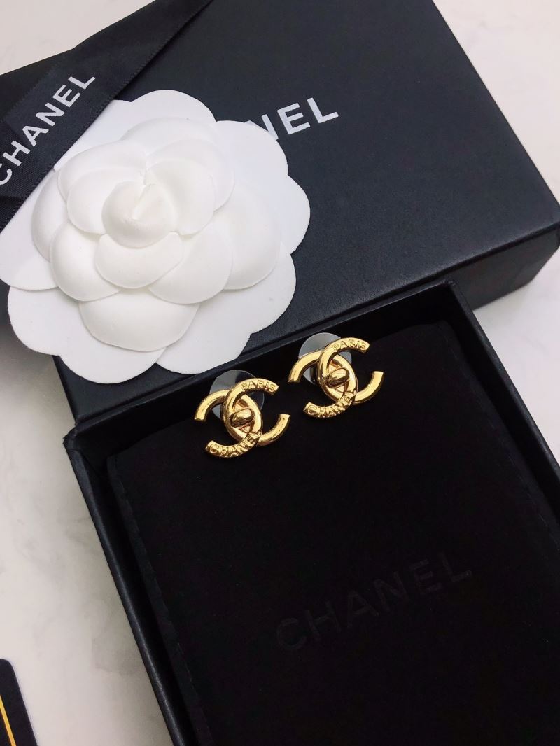 Ch**el earrings